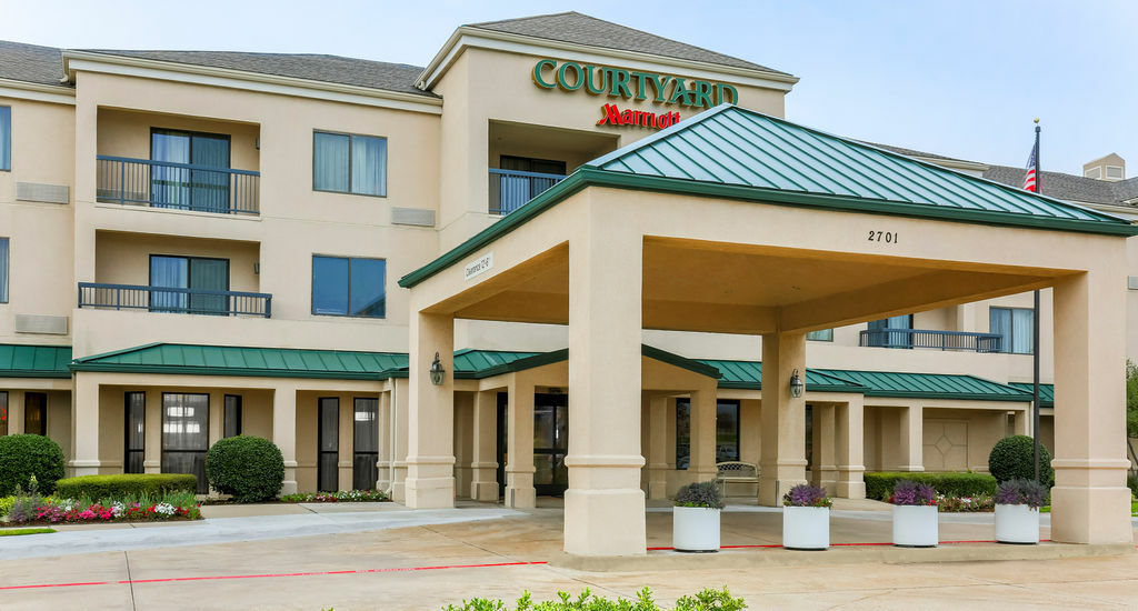 Courtyard By Marriott Dallas Lewisville Exterior photo